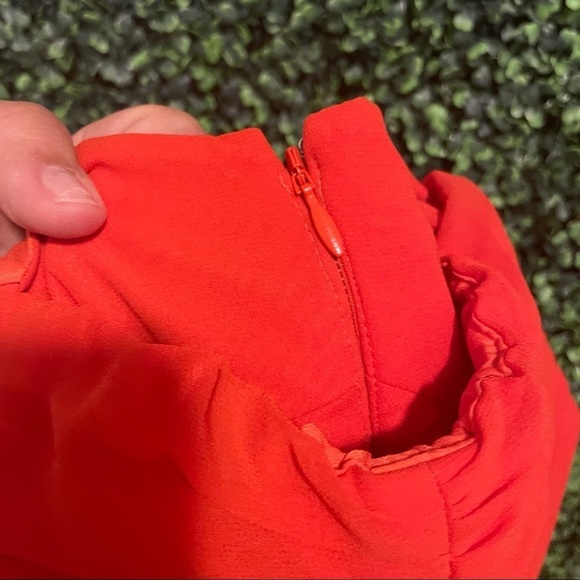 NWT Self-Portrait Off-Shoulder Pleated Lace Midi Dress - Picture 6 of 8